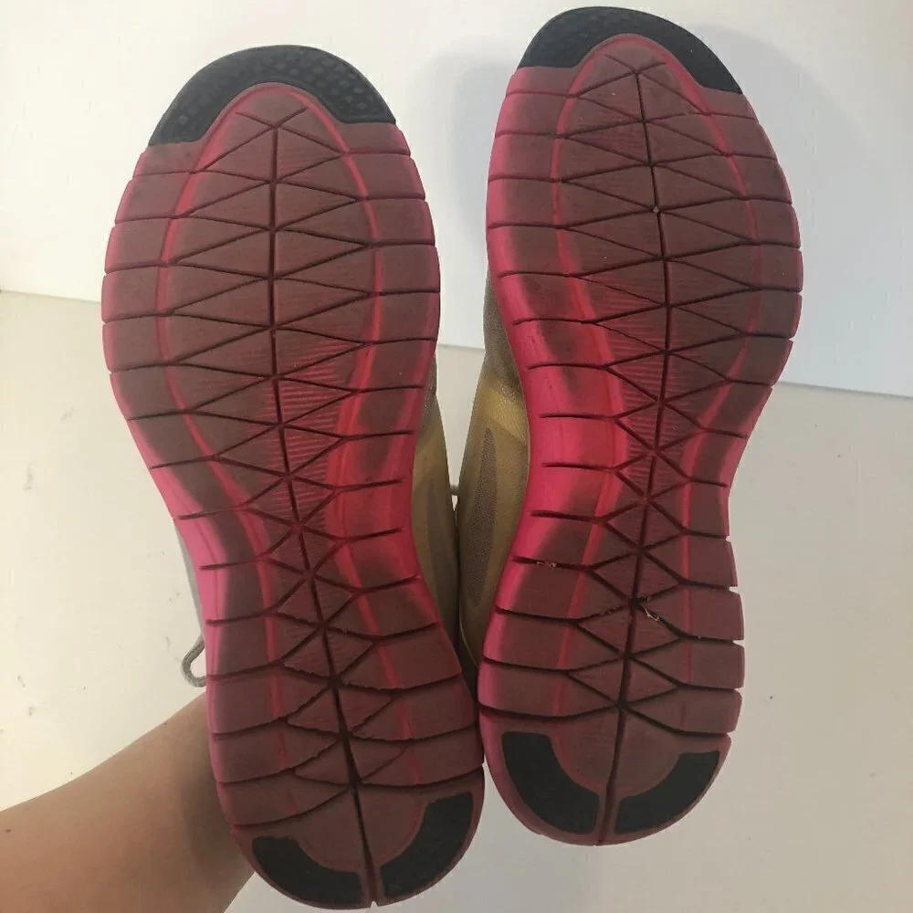 Nike Sneakers 8.5 Women's Pink Flex Flywire Cross Training Running 469770-002